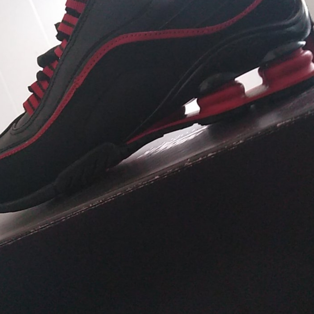 Women sport shoes